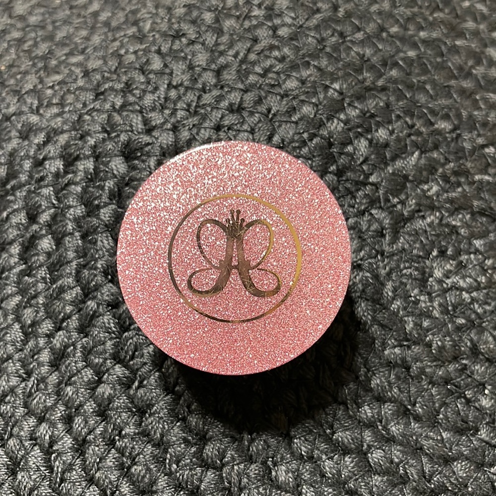 Anastasia Beverly Hills Loose Highlighter